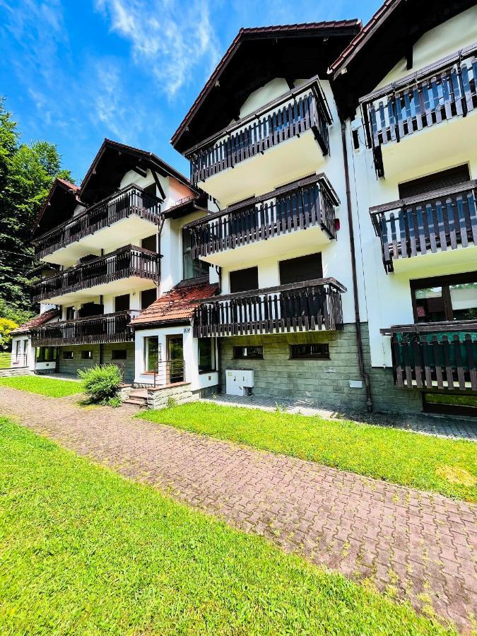 Apartment Rodzinny Retro Gorska Holdimex By Rentilopl