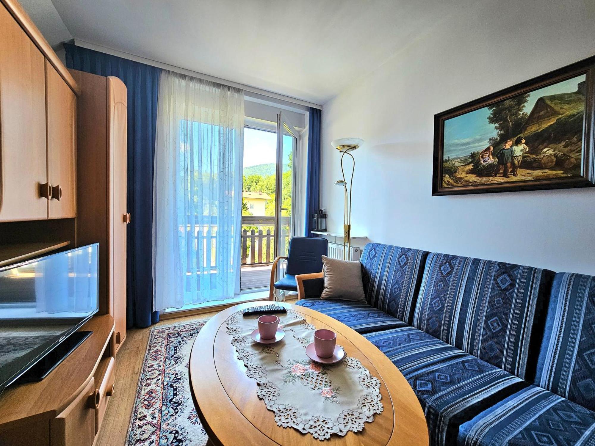 Apartment Rodzinny Retro Gorska Holdimex By Rentilopl